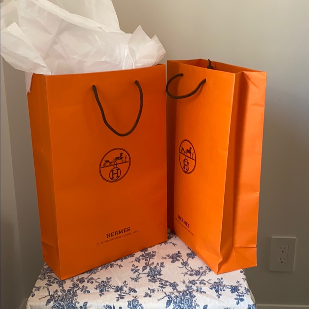 Hermes shopping bag ， paper bag only